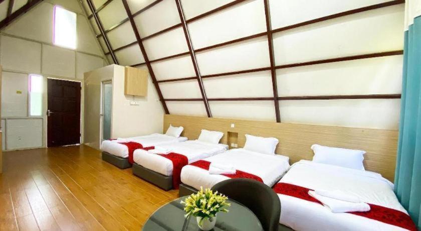 Dreamland Beach Holiday Kudat Exterior foto